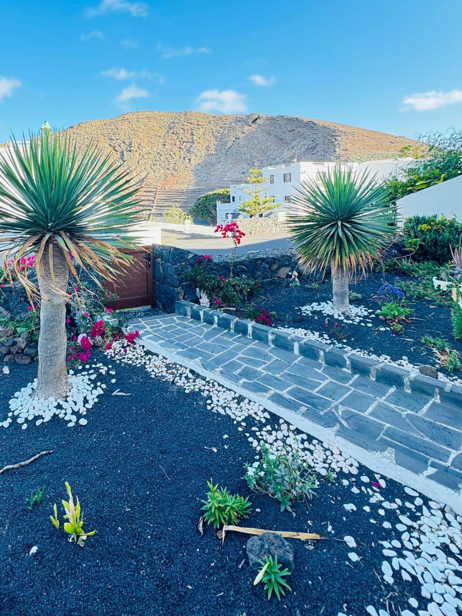 Casa Rural Yeyo En El Crater Del Volcan Tinguaton Exteriér fotografie